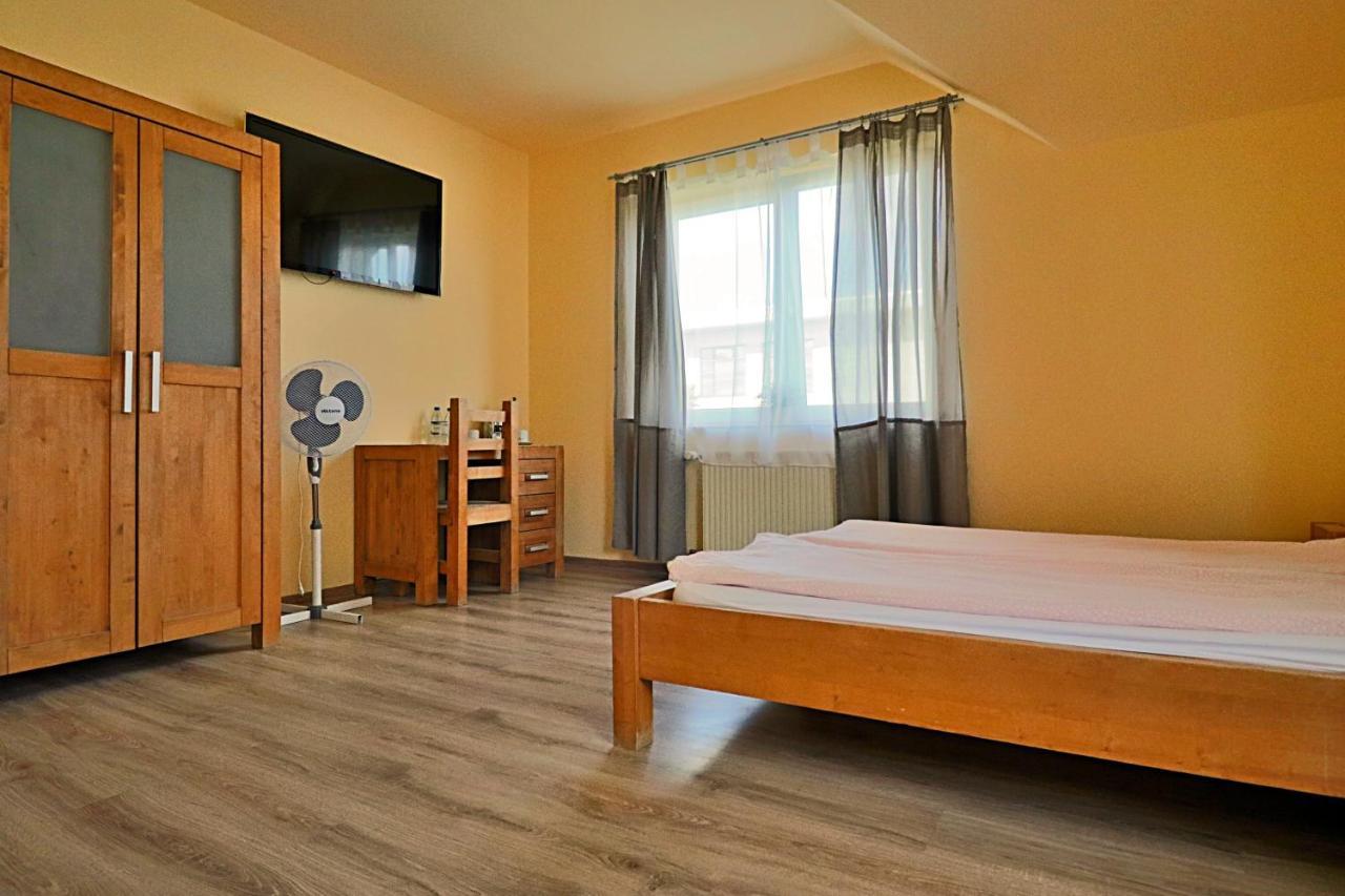 Bedrooms 3 Maja 15A Łódź Zewnętrze zdjęcie