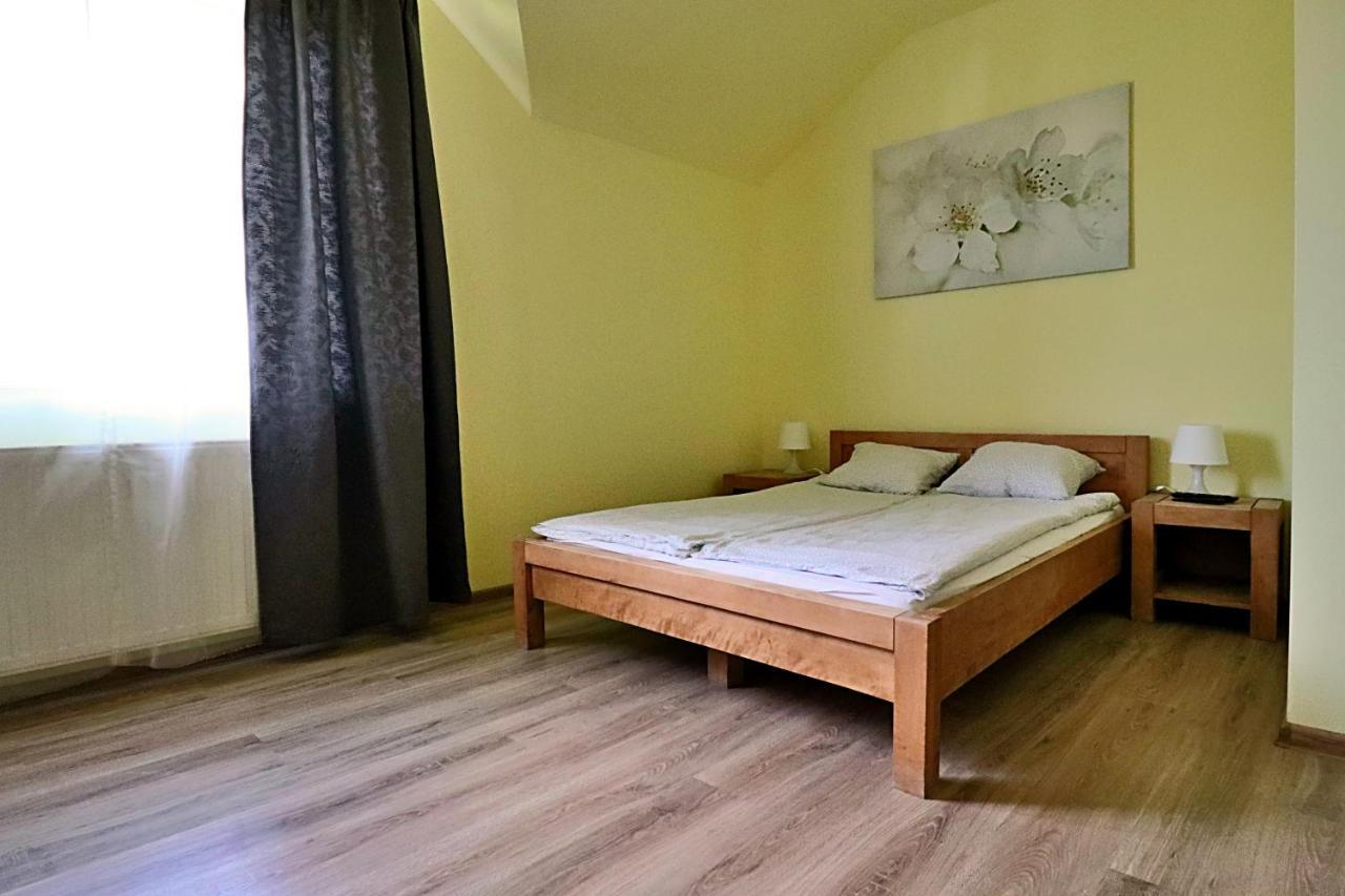 Bedrooms 3 Maja 15A Łódź Zewnętrze zdjęcie